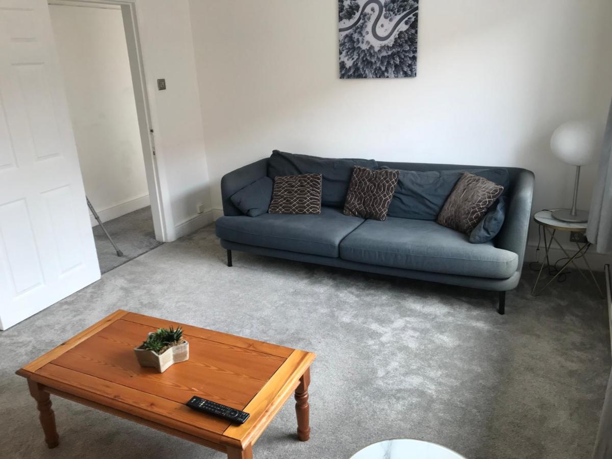 4 Bedroom Property Which Sleeps 8 Very Close To The Harry Potter Studio And Watford Junction Exteriér fotografie