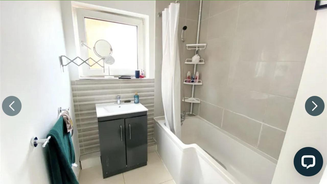 4 Bedroom Property Which Sleeps 8 Very Close To The Harry Potter Studio And Watford Junction Exteriér fotografie